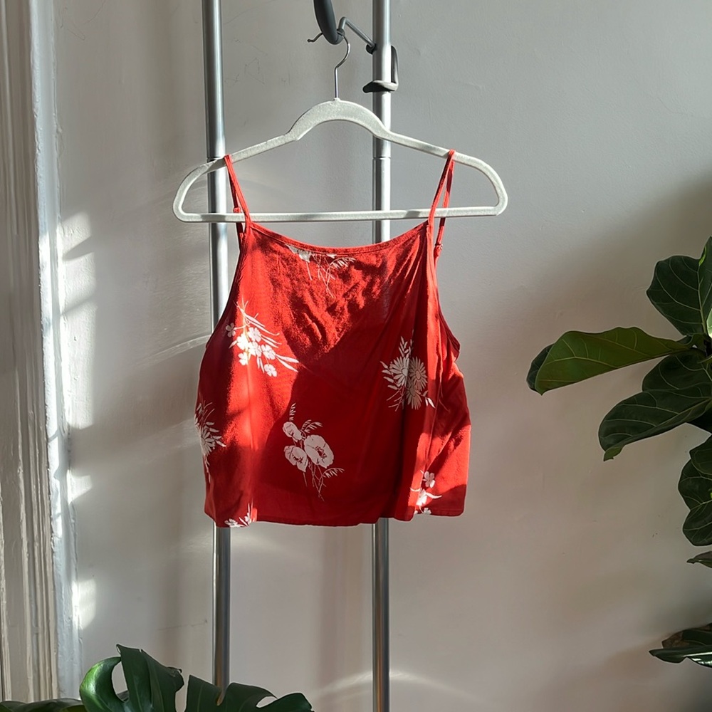 Urban outfitters kimchi blue red floral tank size M